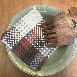 Handwoven Modern Color 8” Potholder